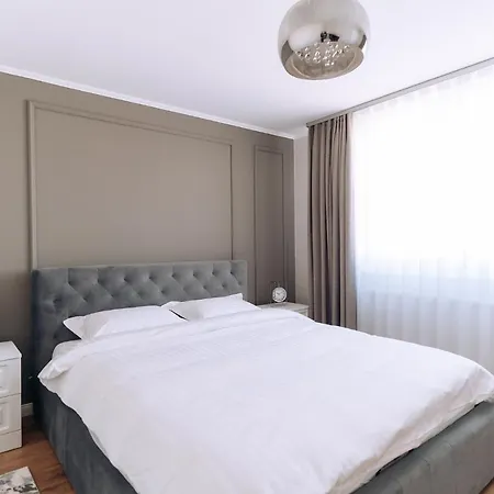 Gold Suites Oradea Exterior photo