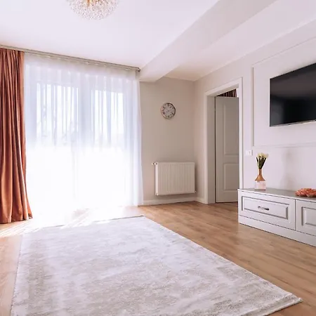Gold Suites Oradea Exterior photo