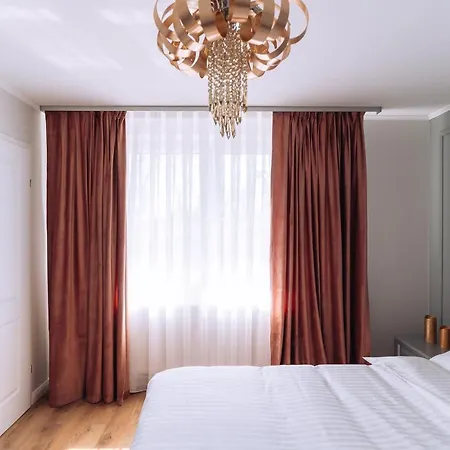 Gold Suites Oradea Exterior photo
