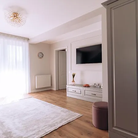 Gold Suites Oradea Exterior photo