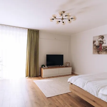 Gold Suites Oradea Exterior photo