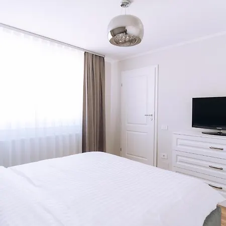 Gold Suites Oradea Exterior photo
